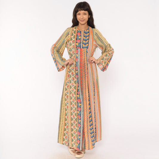 70s Frances Decourcy Batik Caftan Cotton Maxi Dress Floral Butterfly Print Multicolor Medium