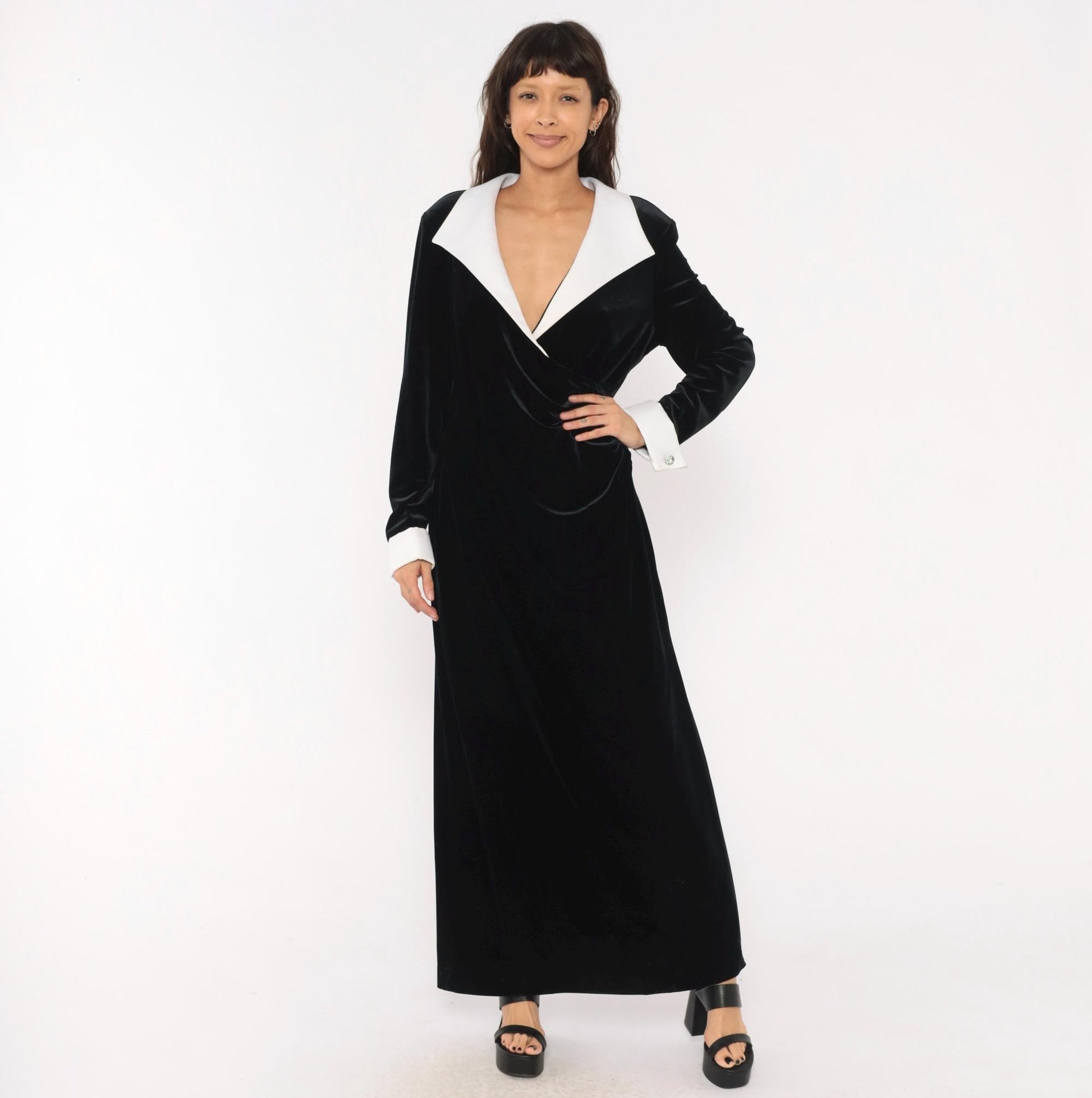 90s Cachet Black Velvet Maxi Gown White Collar Contrast Long Sleeve Extra Large XXL