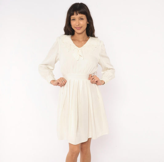 80s Lanz Originals Cream Lace Collar Puff Sleeve Dress Pleated Skirt Small S