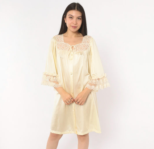 80s Vanity Fair Cream Lace Robe Bell Sleeve Button Front Small