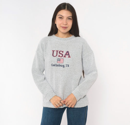 90s Gatlinburg Tennessee USA Flag Embroidered Grey Knit Pullover Medium M