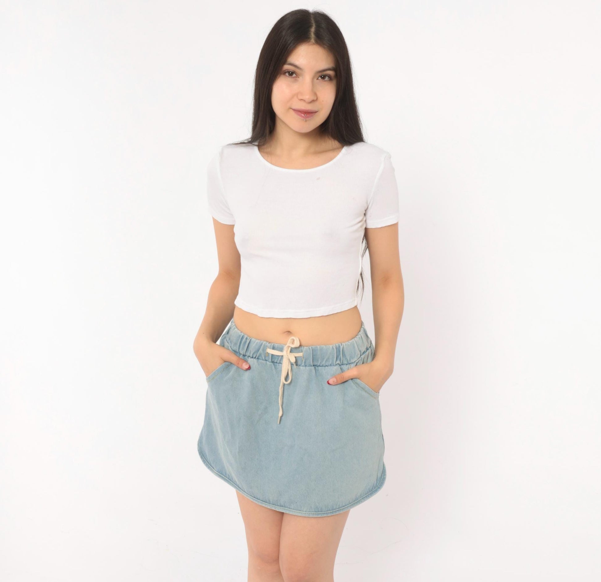 80s Light Wash Denim Mini Skirt Elastic Waist Curved Hem Small S