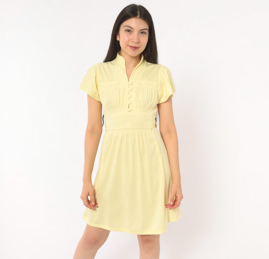 70s Trolley Car Yellow Dress Smocked V-Neck A-Line Knee Length Small