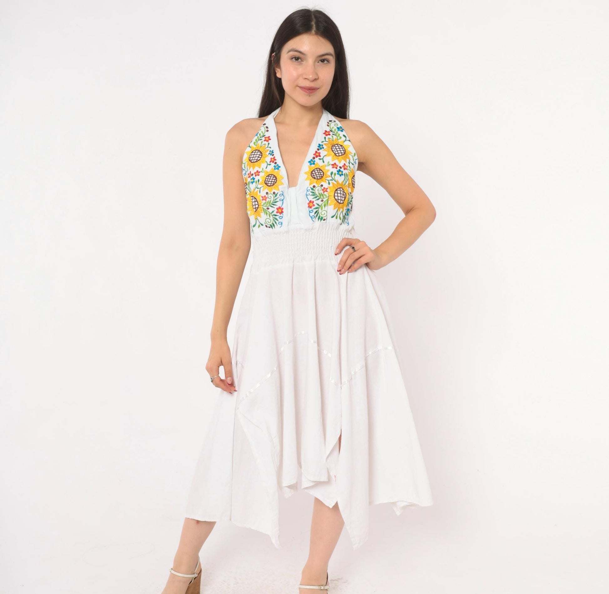 90s White Sunflower Embroidered Halter Dress Cotton Handkerchief Hem Medium