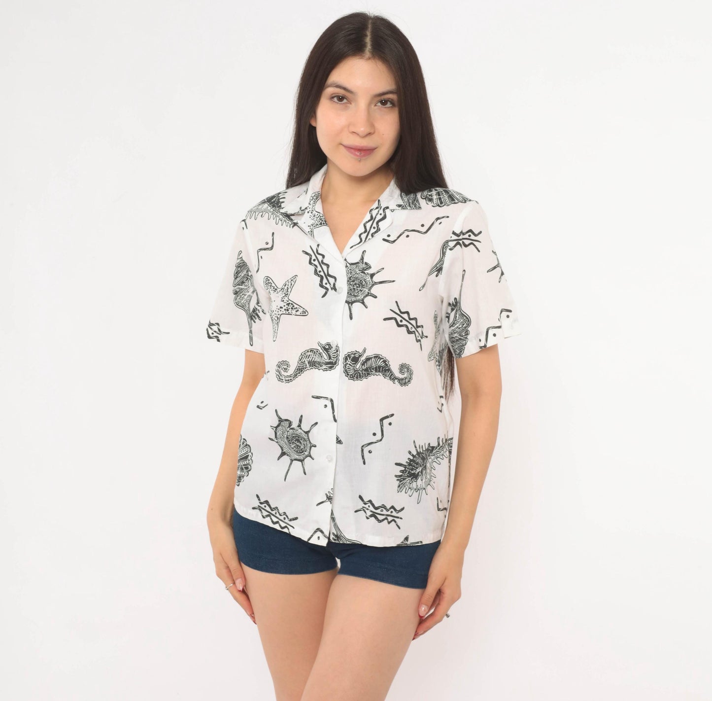 90s Cheryl Tiegs Seashell Print Camp Collar Shirt White Black Cotton XS