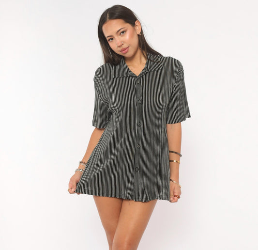 Y2K Black Pinstripe Button Up Camp Collar Shirt White Stripe Short Sleeve Small