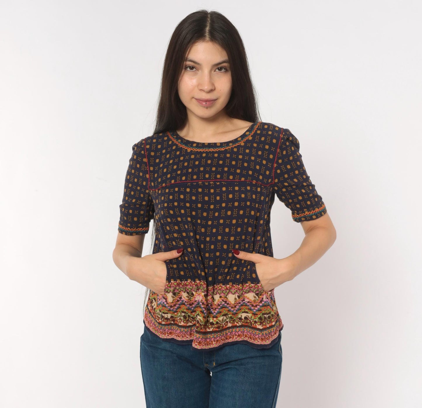 Y2K Holding Horses Embroidered Folk Art Blouse Tan Navy Geometric Cross Stitch Extra Small