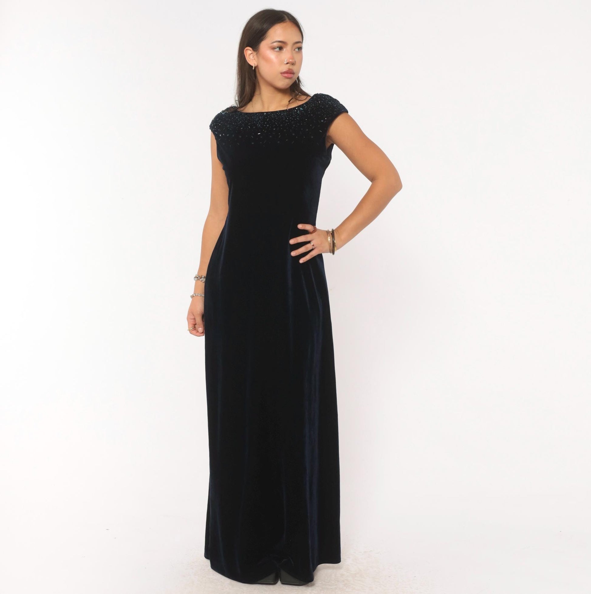 90s J. R. Nites Navy Velvet Gown Beaded Sequin Cap Sleeve Boat Neck Medium