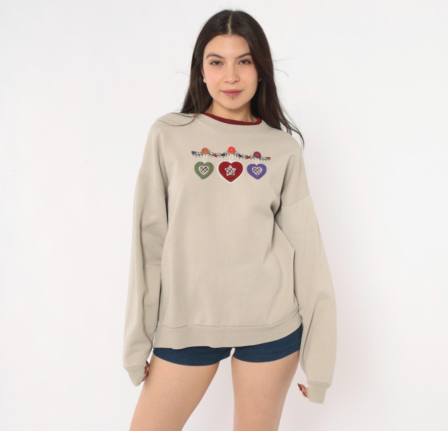 90s Taupe Crewneck Sweatshirt Heart Applique Folk Art Embroidered Medium M