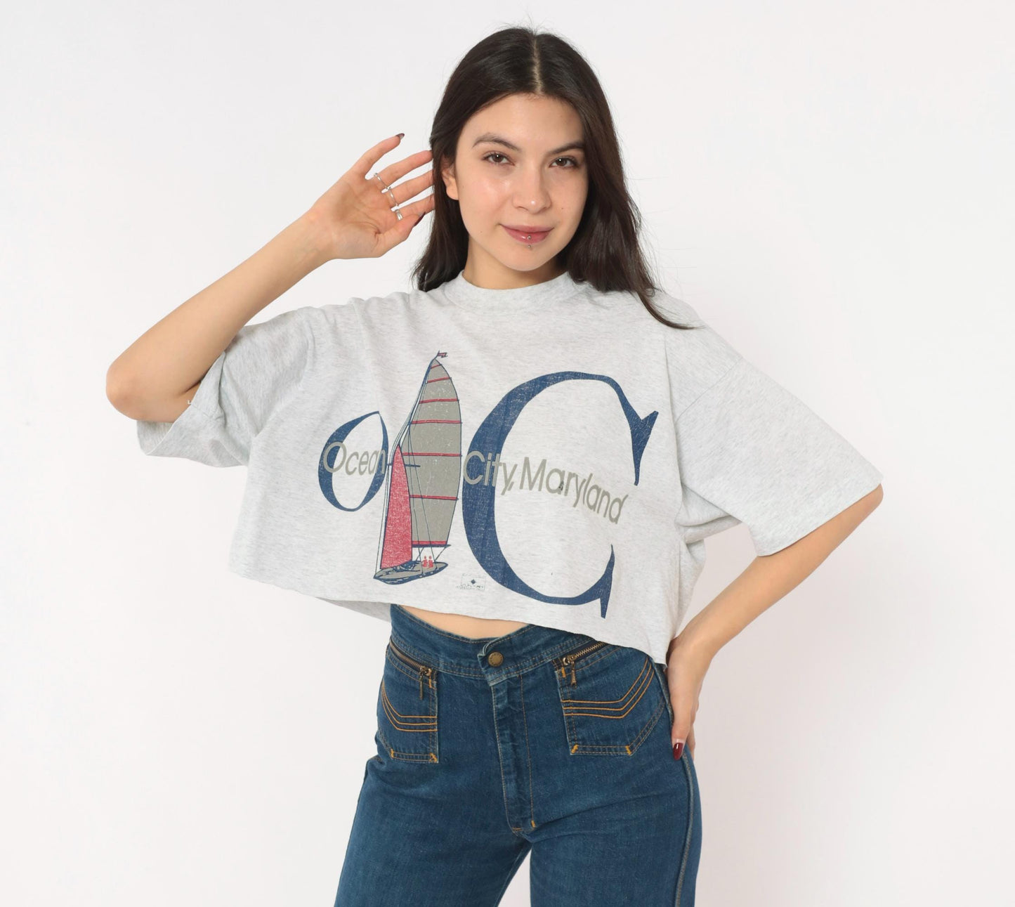 90s Ocean City Maryland Sailboat Graphic Crop Tee Grey Heather Medium Large
