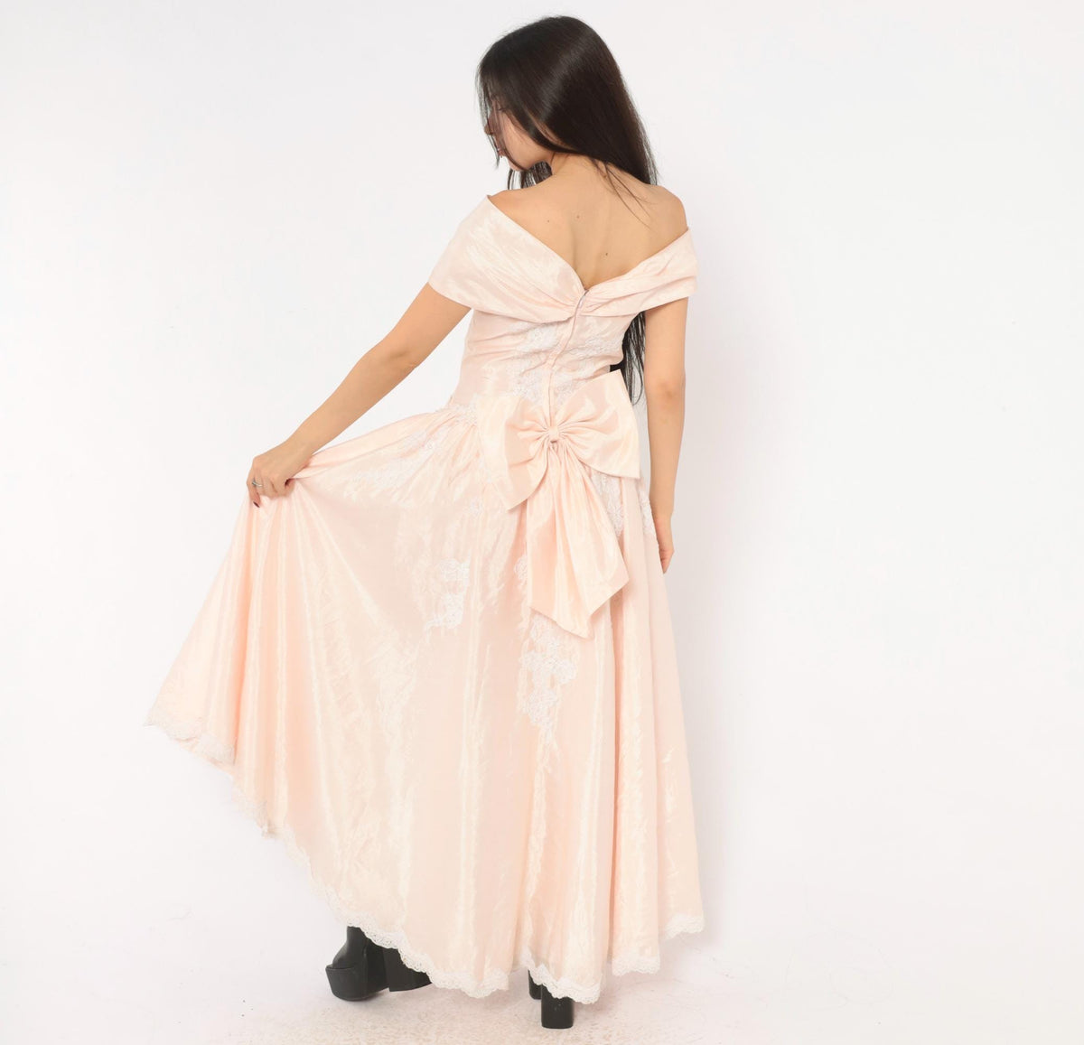 80s Eden Bridal Blush Pink Maxi Gown Off-Shoulder Sweetheart Bow Back Medium