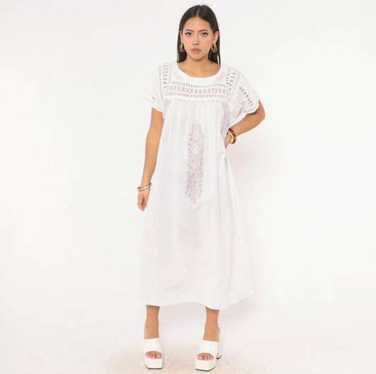 80s Mexican Embroidered Dress White Floral Crochet Lace Yoke Midi Large
