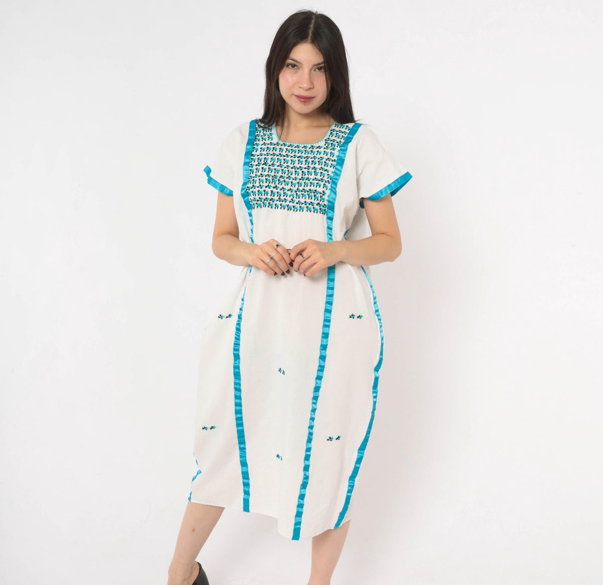 90s White Cotton Midi Dress Turquoise Embroidered Floral Bib Yoke Medium M