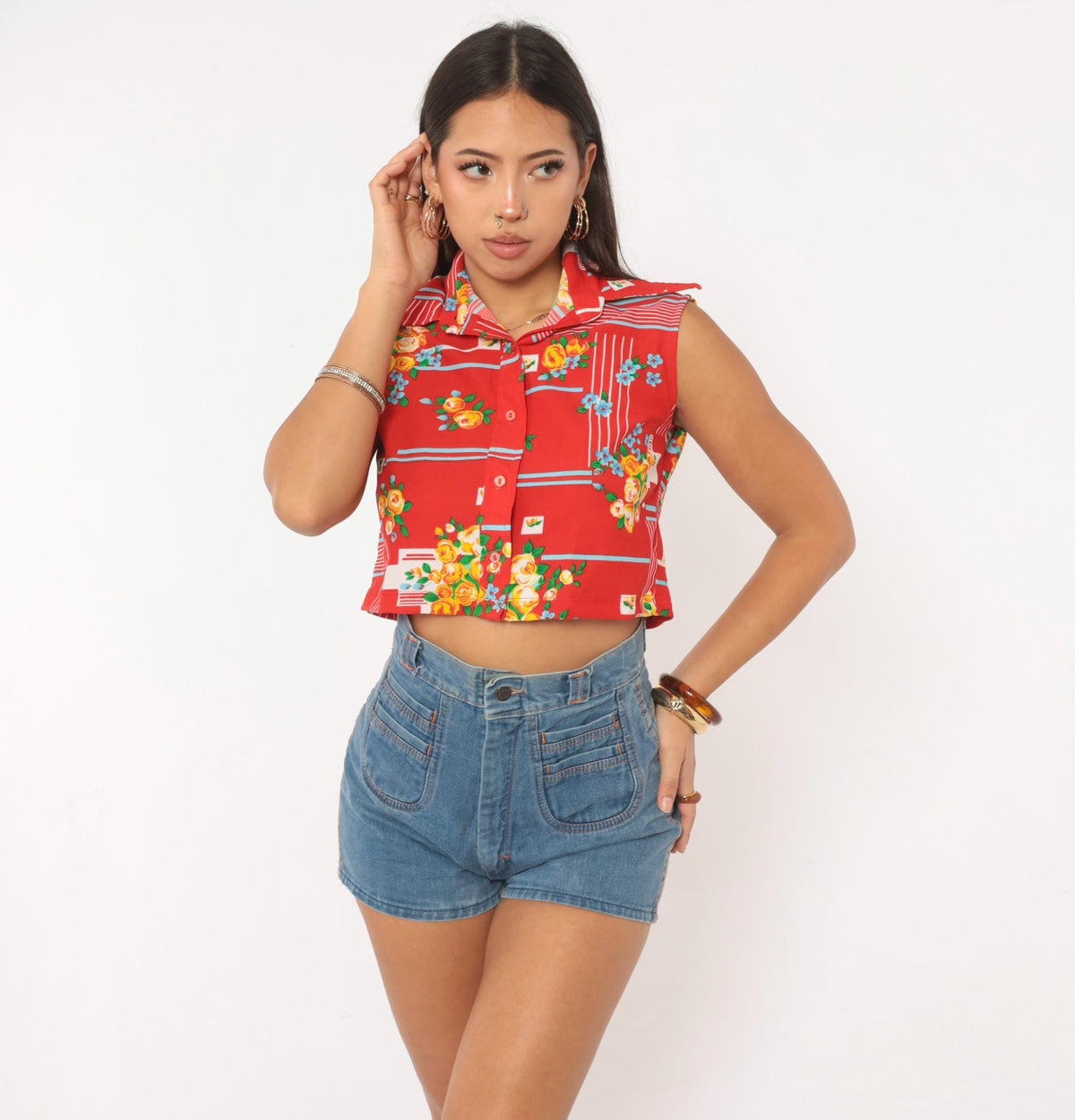 70s Red Floral Crop Top Yellow Rose Print Sleeveless Button Front Blouse Medium