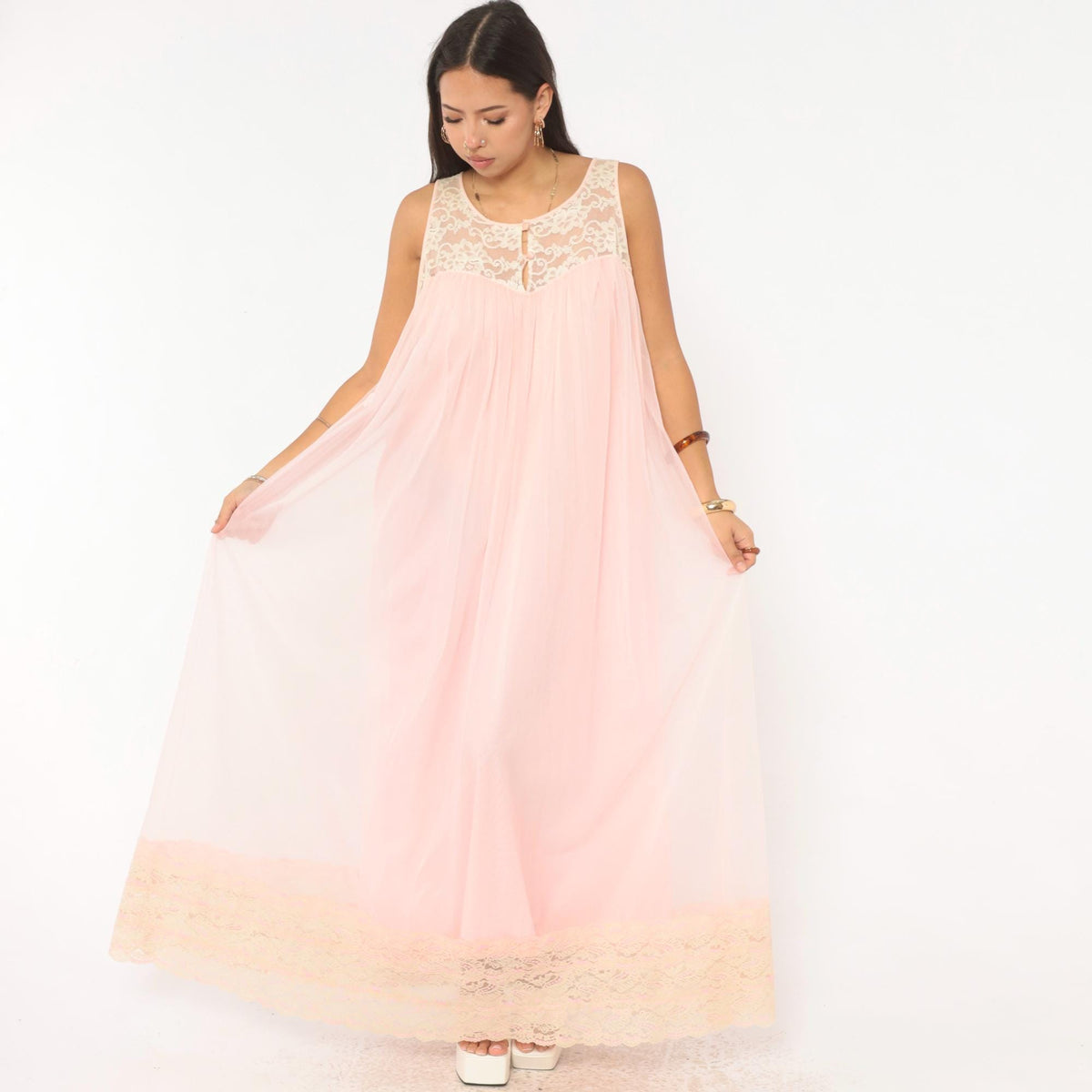 80s Blush Pink Maxi Nightgown Ivory Lace Yoke Scoop Neck Medium