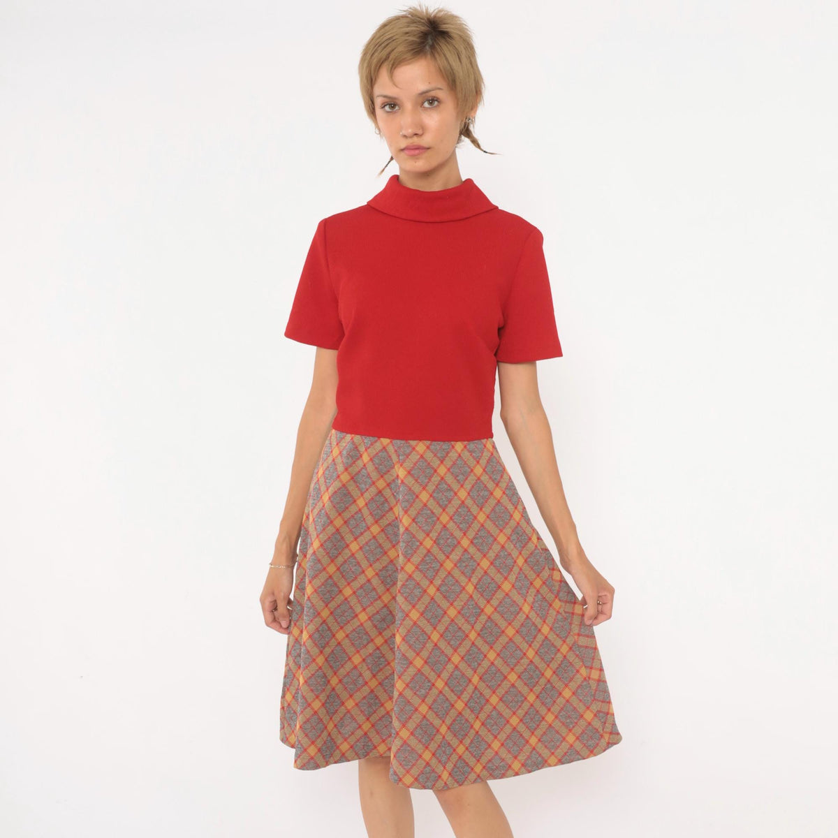 60s Mod Dress Red Plaid A-Line Mock Neck Short Sleeve Knee Length Medium M
