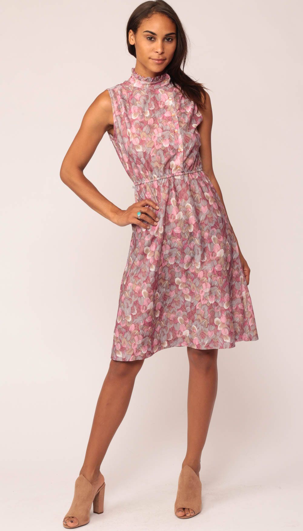 70s Pink Feather Print Sleeveless Dress High Waisted Asymmetrical Button Up Small