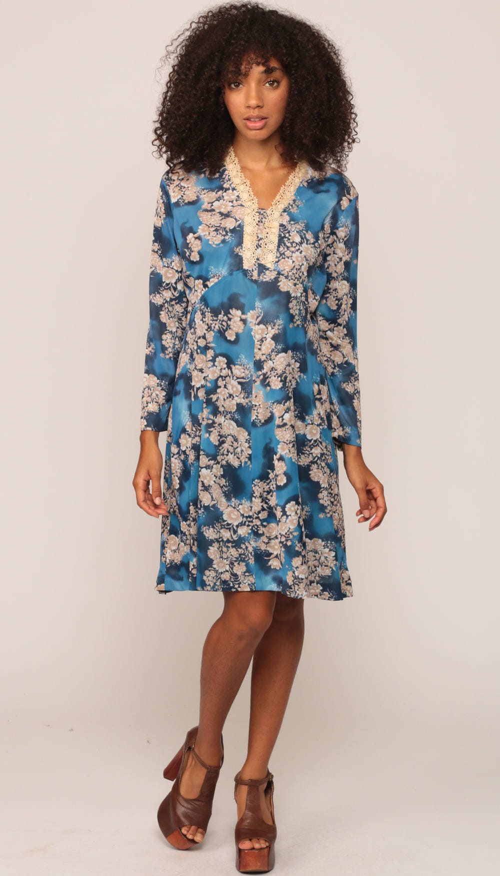 70s Floral Mini Dress Empire Waist Long Sleeve Blue Lace Trim Extra Large