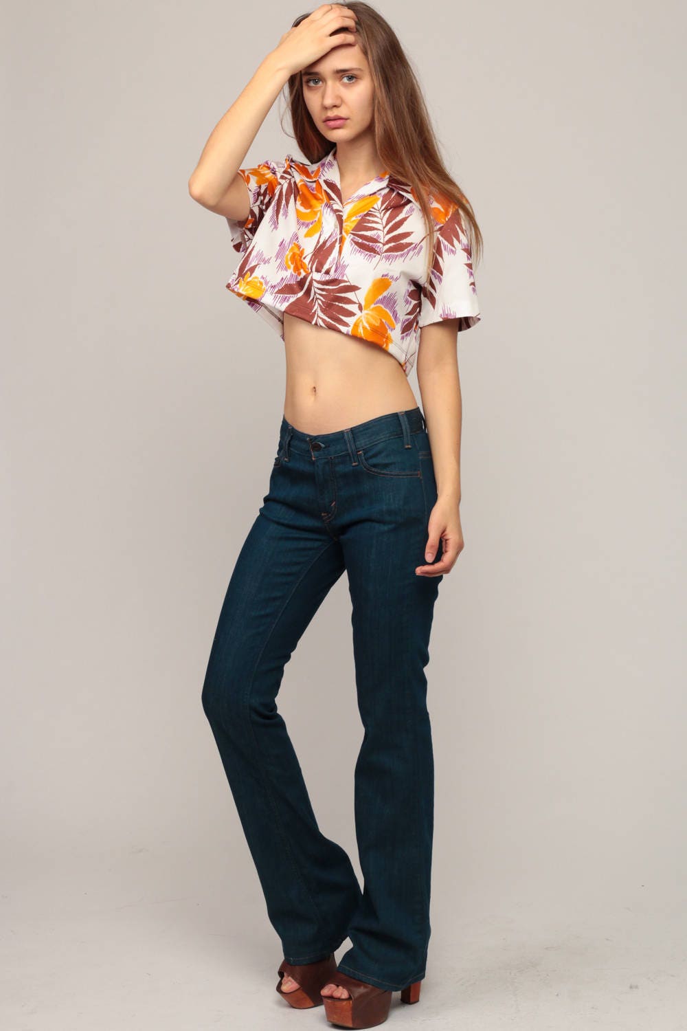 70s Tropical Floral Button-Up Crop Blouse Short Sleeve Small Medium