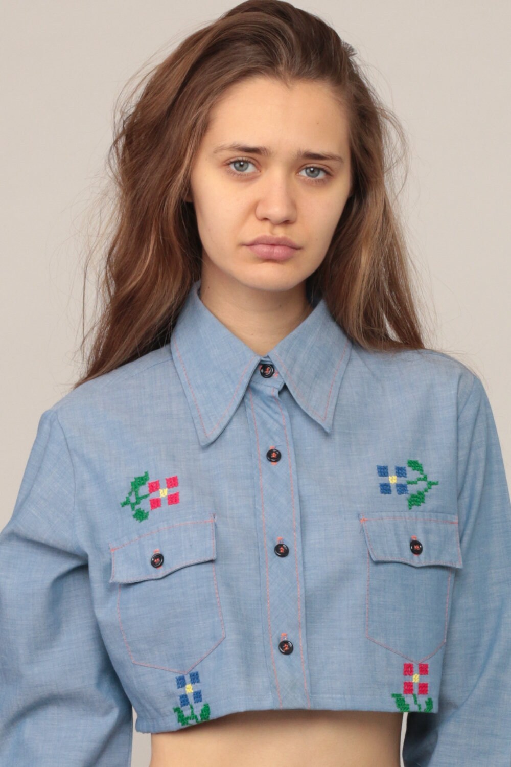 70s Blue Chambray Shirt Floral Embroidered Crop Top Long Sleeve Small