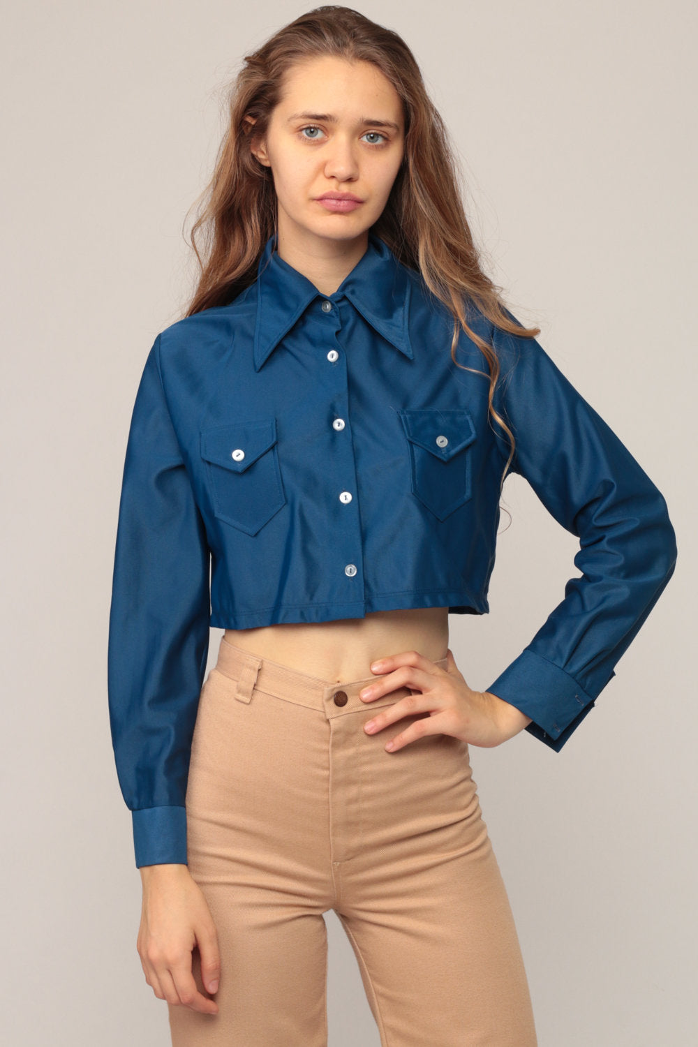 70s Blue Crop Top Long Sleeve Button Up Shirt Medium