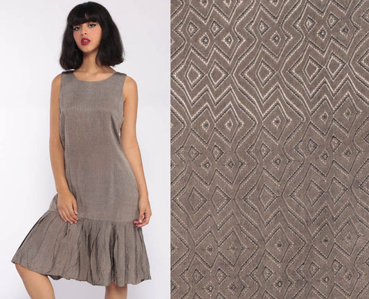 1960s Mod Shift Dress Taupe Geometric Print Drop Waist Sleeveless Midi Medium
