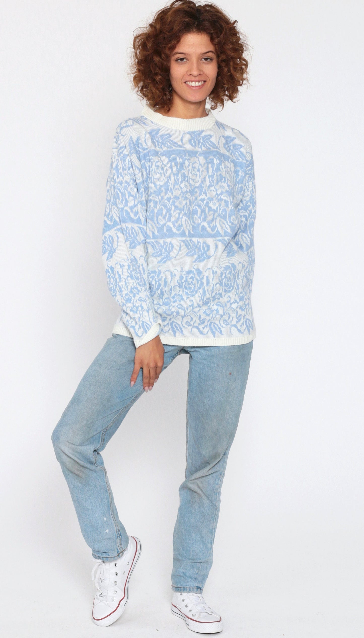 90s Blue Floral Knit Sweater Pullover White Graphic Print Small