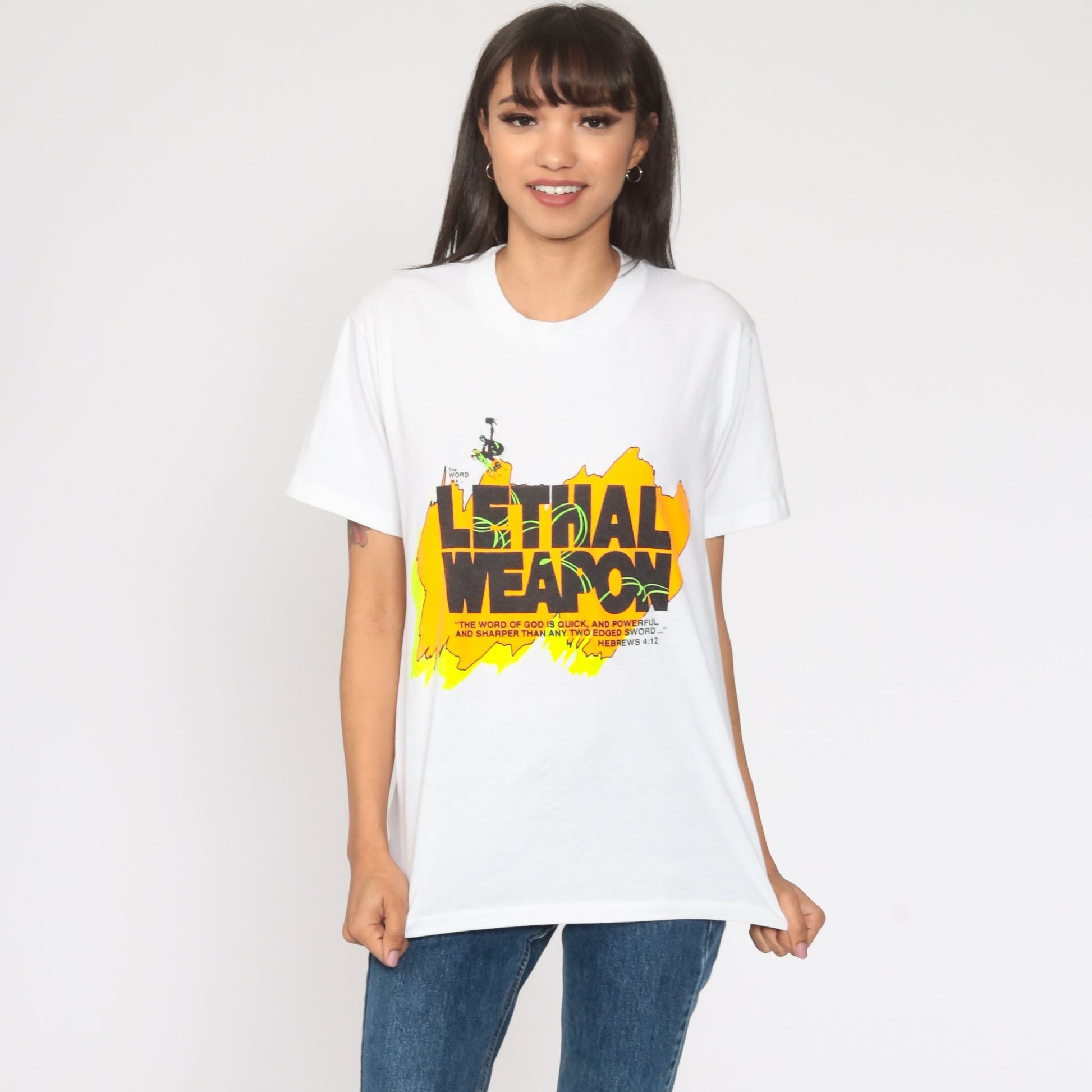 90s Christian Bible Hebrews 4:12 Neon Graphic T-Shirt Small