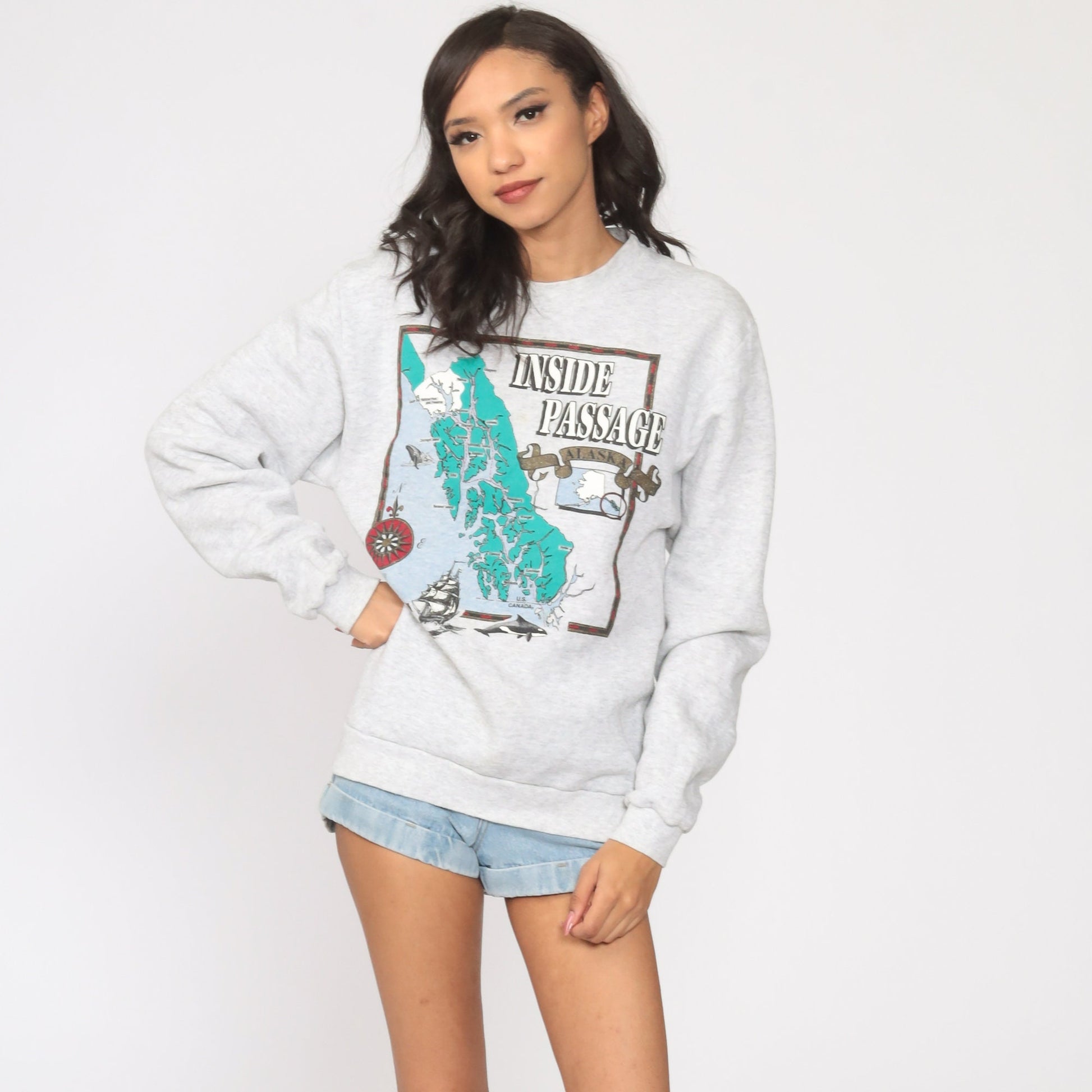 90s Alaska Inside Passage Whale Sweatshirt Grey Crewneck Extra Small