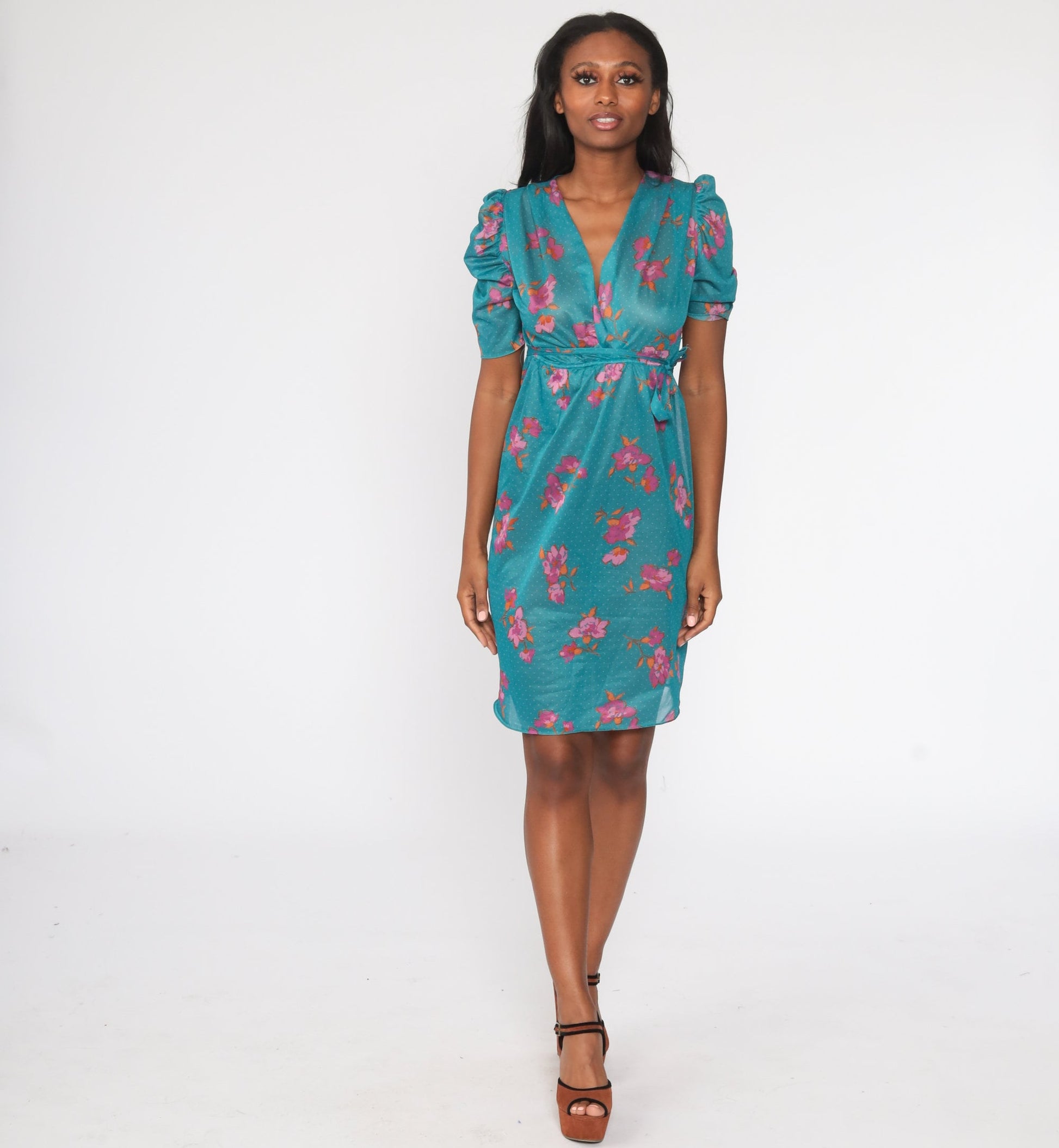 1970s Floral Midi Dress Blue Purple V-Neck Puff Sleeve Wrap High Waist Small