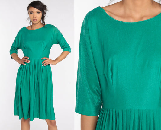 1960s Green Pleated High-Waist Dress 3/4 Sleeve Fit and Flare Small S