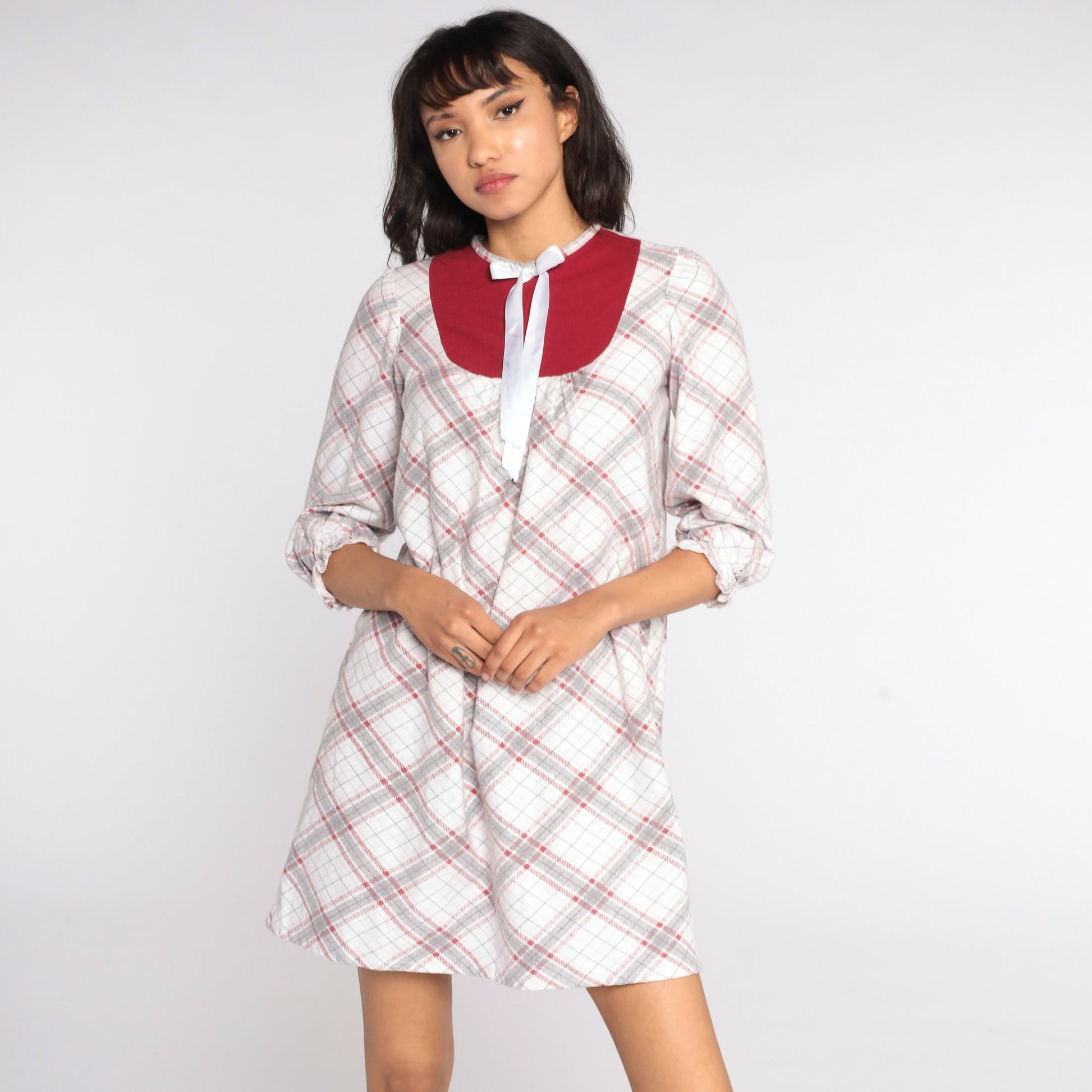 80s White Plaid Pajama Dress Bib Bow Cotton Nightgown Small