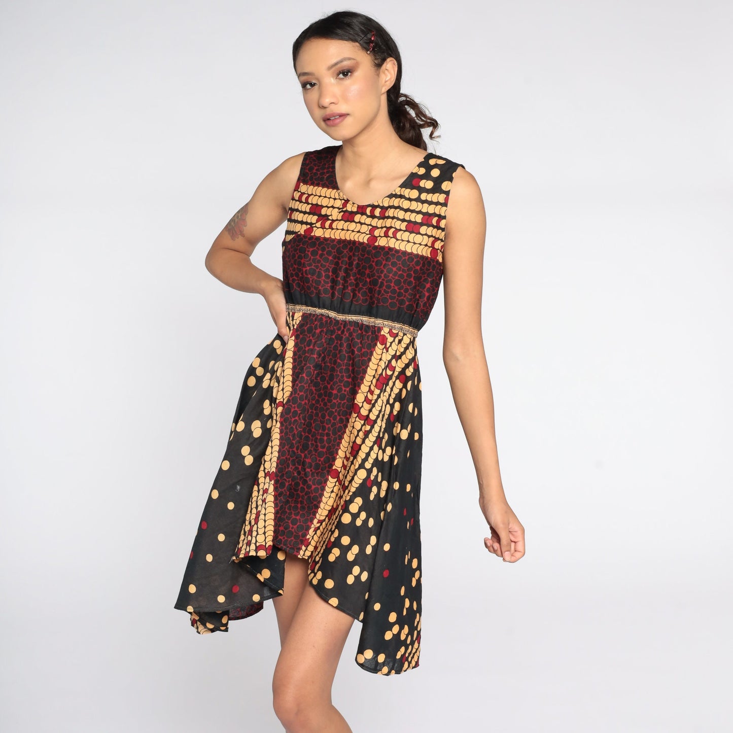 00s Geometric Print Mini Dress Empire Waist Sleeveless Black Tan Red Extra Small