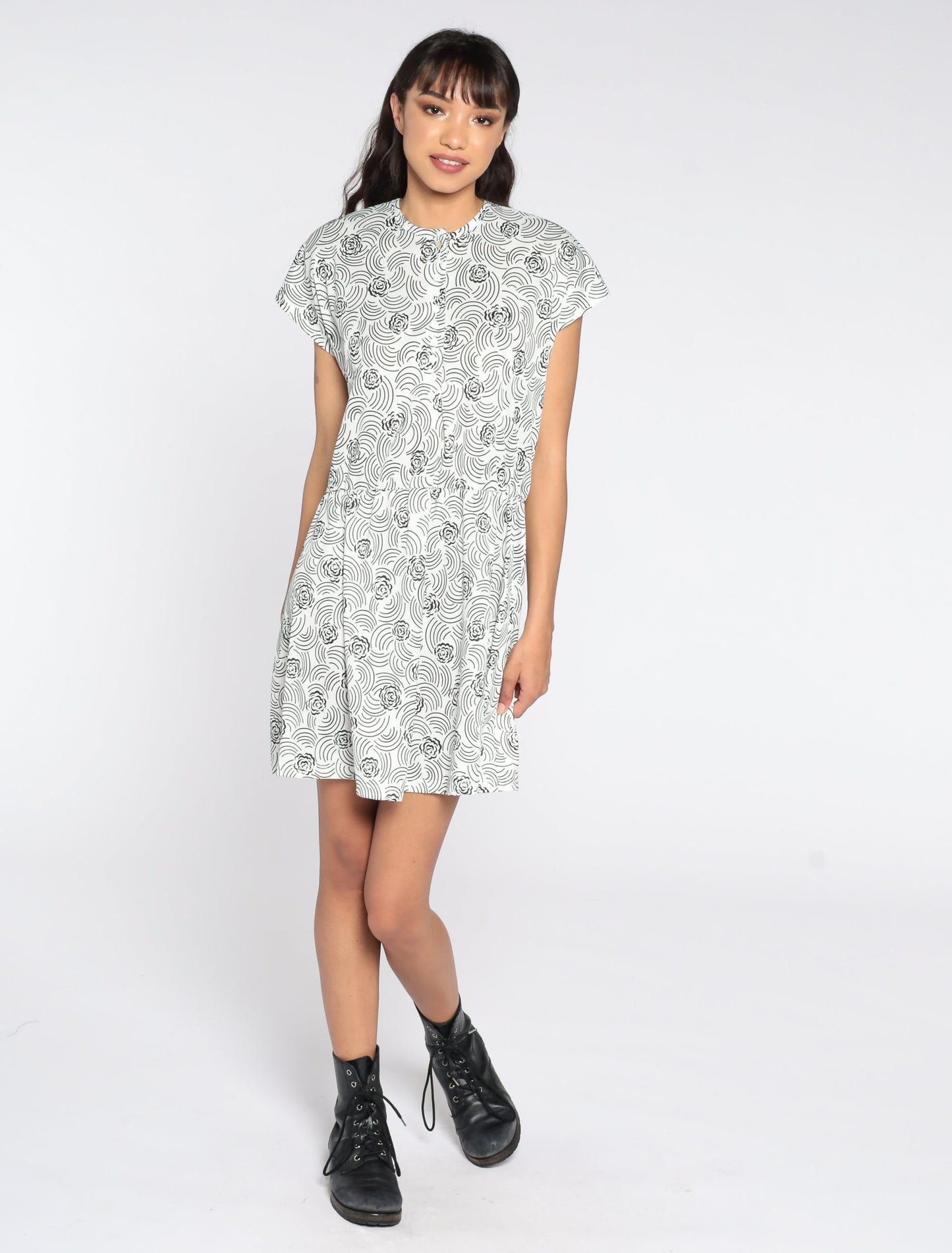 80s Floral Mini Dress Black White Cap Sleeve Button Front High Waisted Extra Large