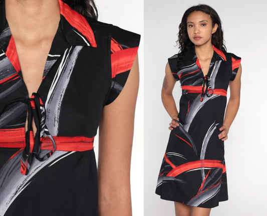 70s Black Brushstroke Mini Dress V Neck Empire Waist Cap Sleeve Small