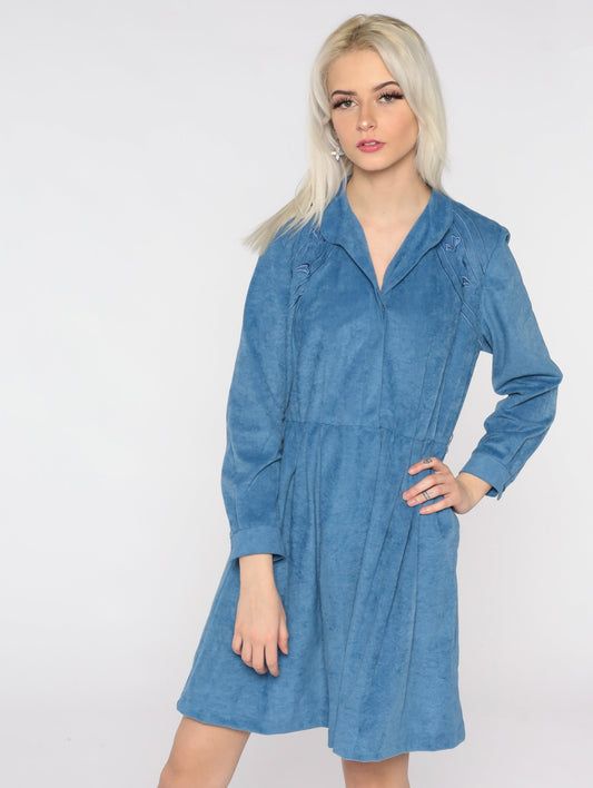 80s Blue Floral Embroidered Mini Shirtdress High Waist Button Up Long Sleeve Medium