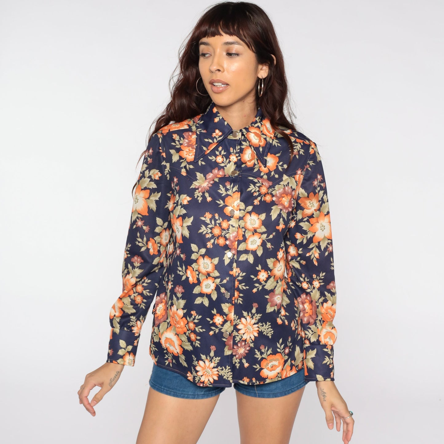70s Floral Button Up Shirt Navy Blue Pointed Collar Long Sleeve Medium