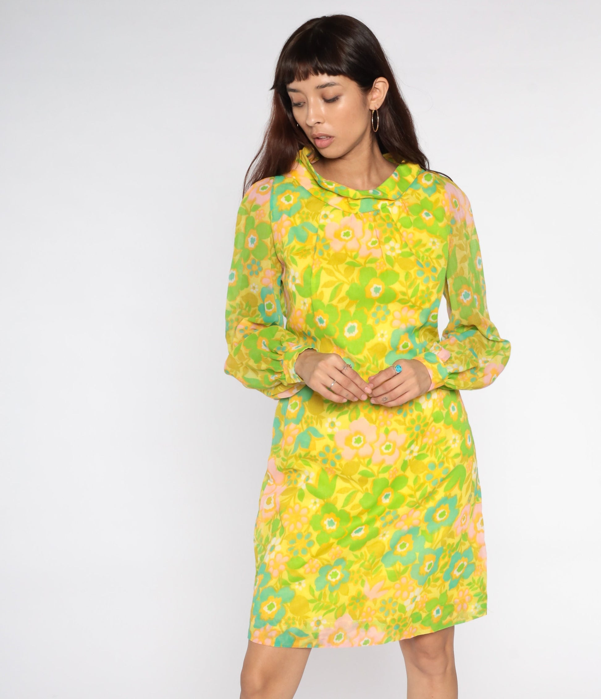 1970s Neon Yellow Floral Mini Shift Dress Long Sleeve Small S