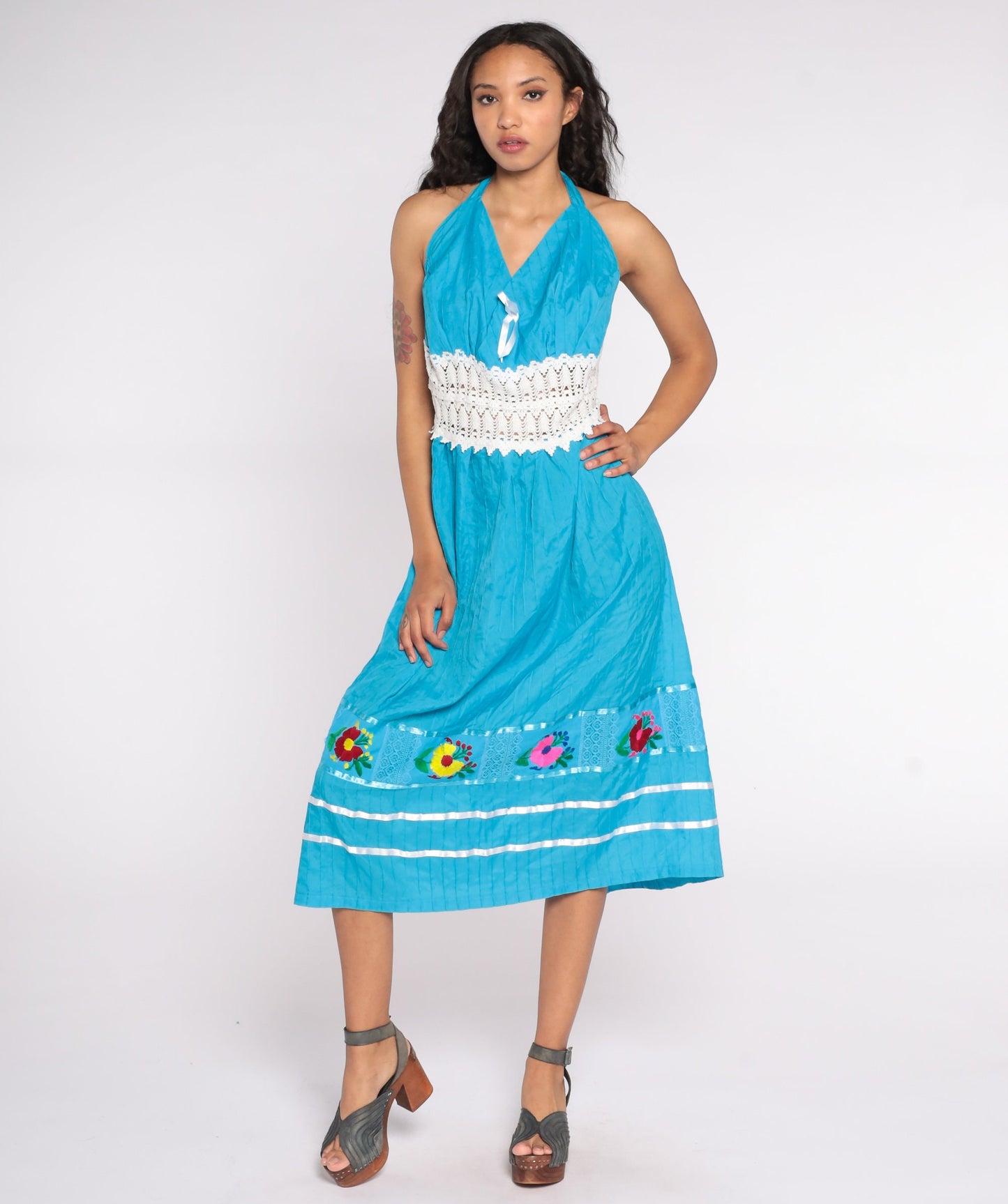 Vintage Embroidered Mexican Halter Midi Dress Blue Crochet Waist Large