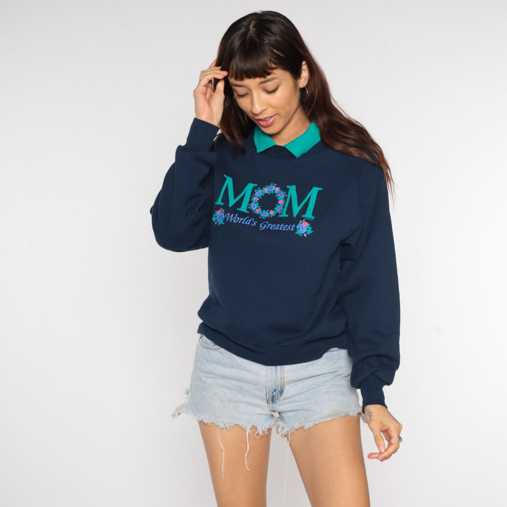 90s World's Greatest Mom Sweatshirt Navy Floral Graphic Crewneck Extra Small