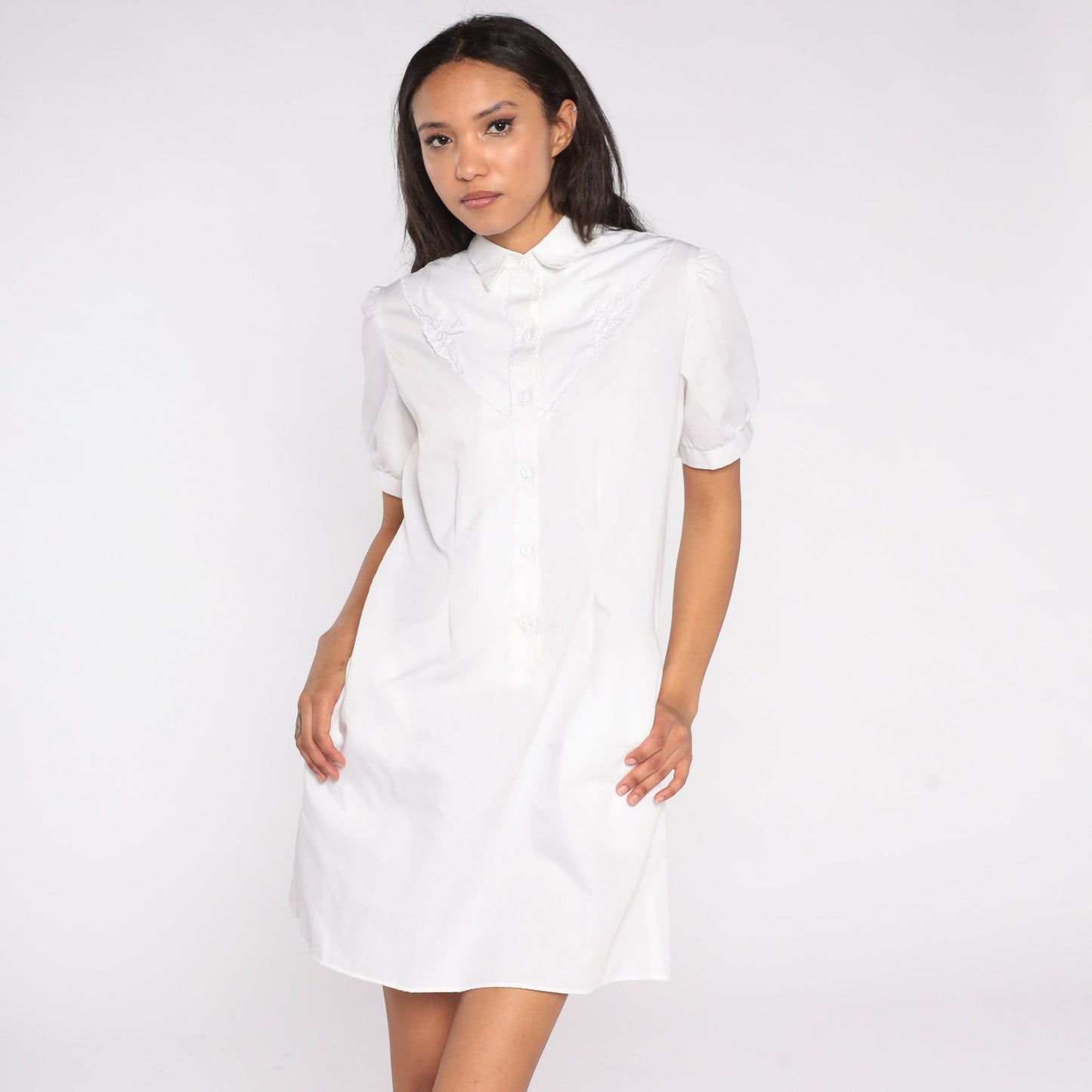 80s White Mini Dress Puff Sleeve Collar Floral Embroidered Button-Up Medium M