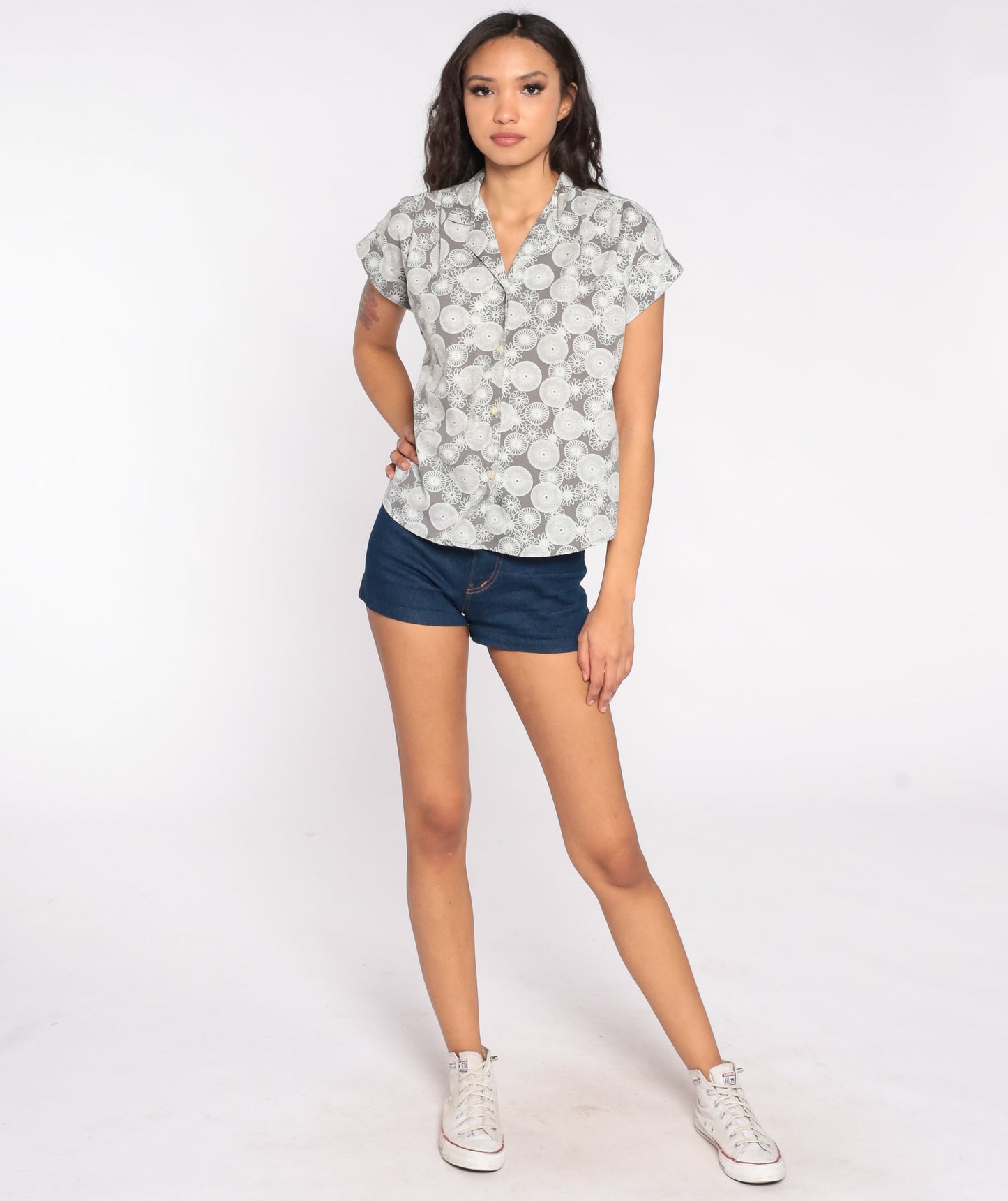 90s Spirograph Abstract Print Button Up Shirt Grey White Medium