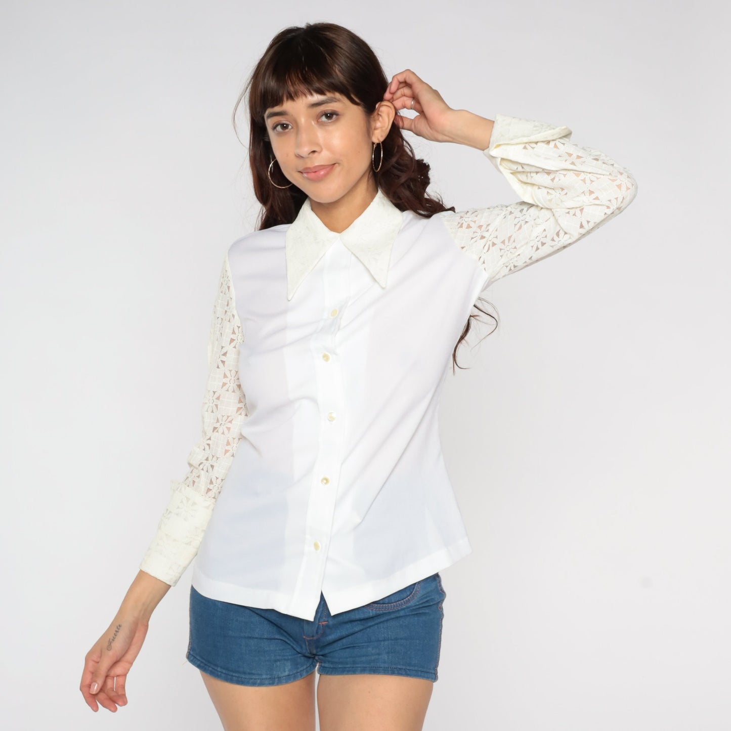 70s White Lace Blouse Floral Cutout Dagger Collar Button-Up Small