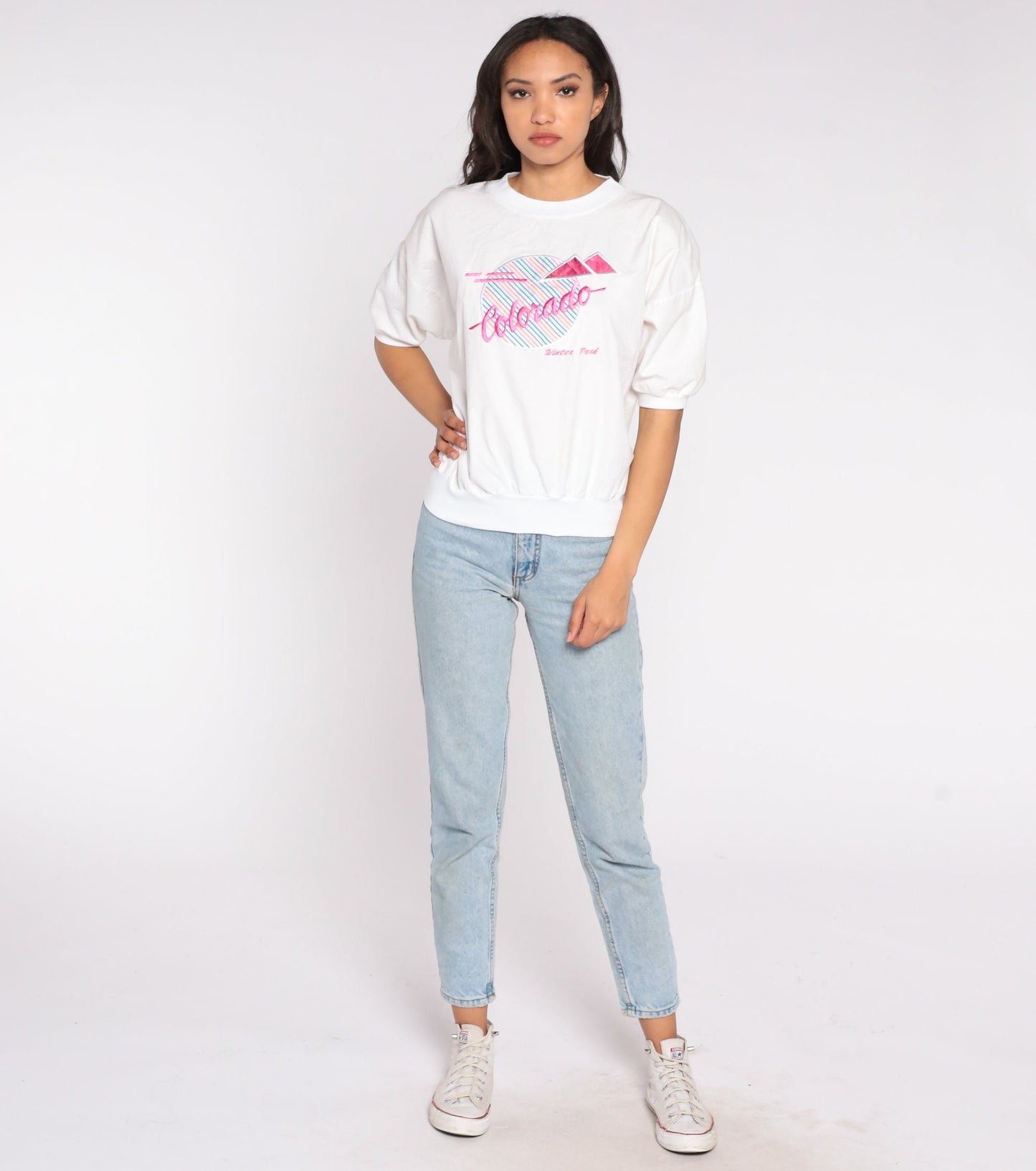 80s Winter Park Colorado Graphic T-Shirt Embroidered Banded Hem White Pink Small
