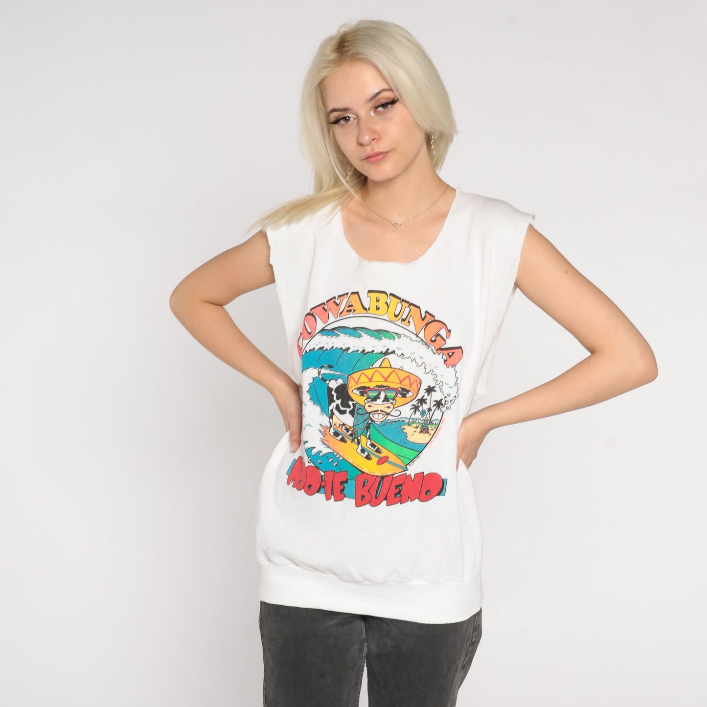 80s Surfing Cow Graphic Tank Top Cowabunga Cutoff Muscle Tee White Medium