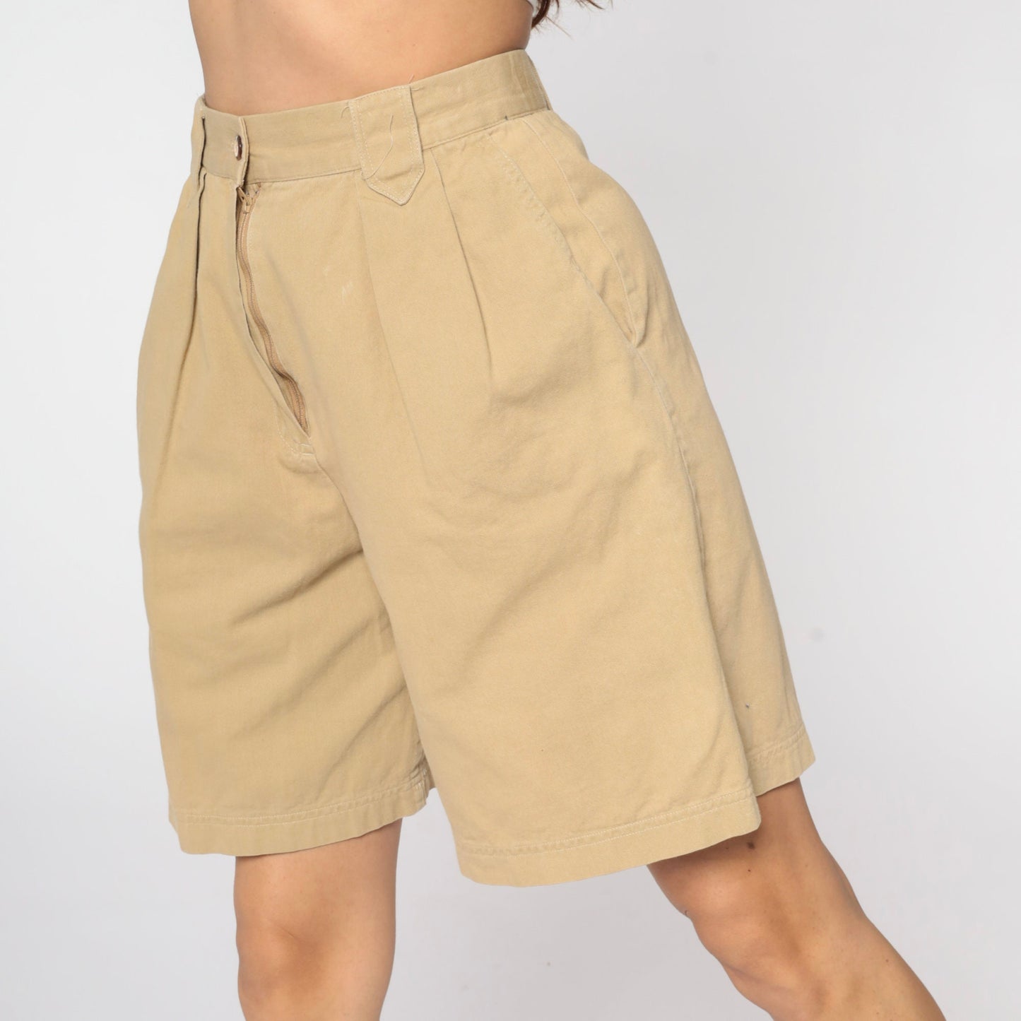 90s Khaki Pleated Bermuda Shorts High Waisted Wide Leg Cotton Small