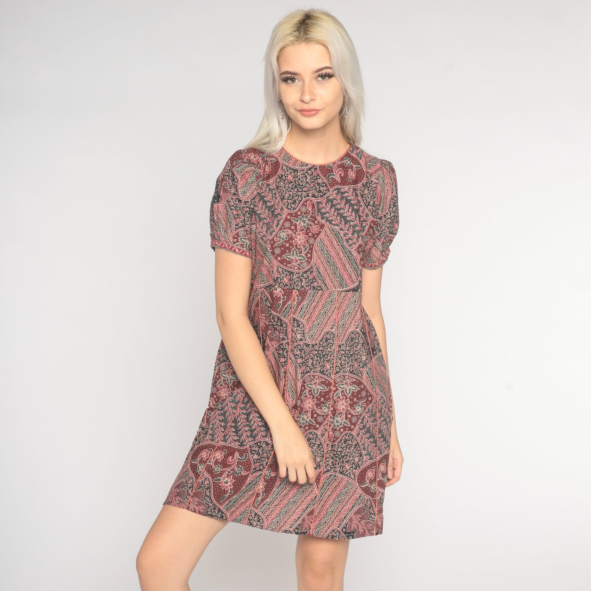 90s Batik Floral Mini Dress Puff Sleeve High Waist Cotton Red Medium M