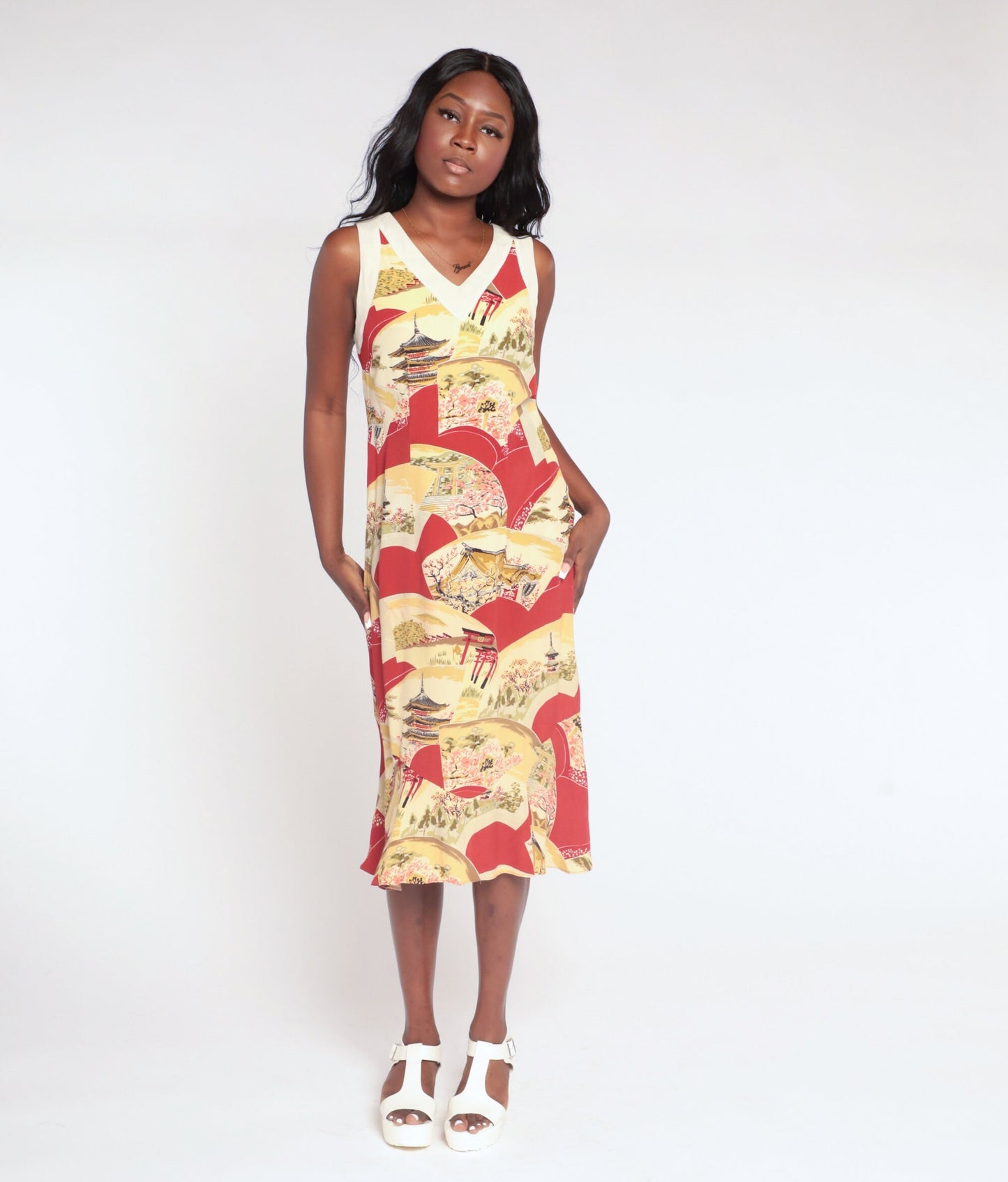 90s Red Midi Dress Asian Pagoda Print Sleeveless V-Neck Small S