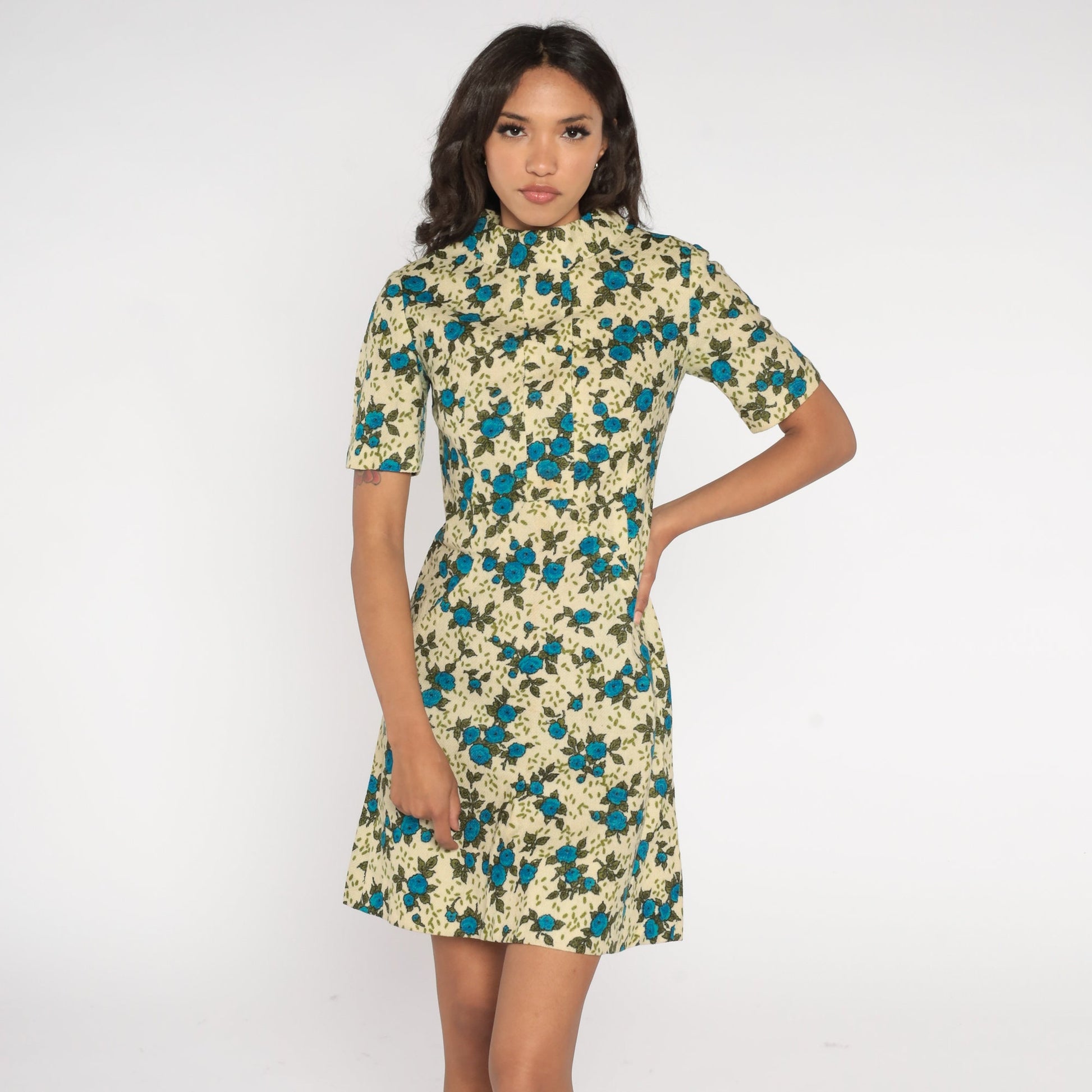 60s Floral Wool Blend Mini Dress Mock Neck A-Line Short Sleeve Cream Blue Extra Small