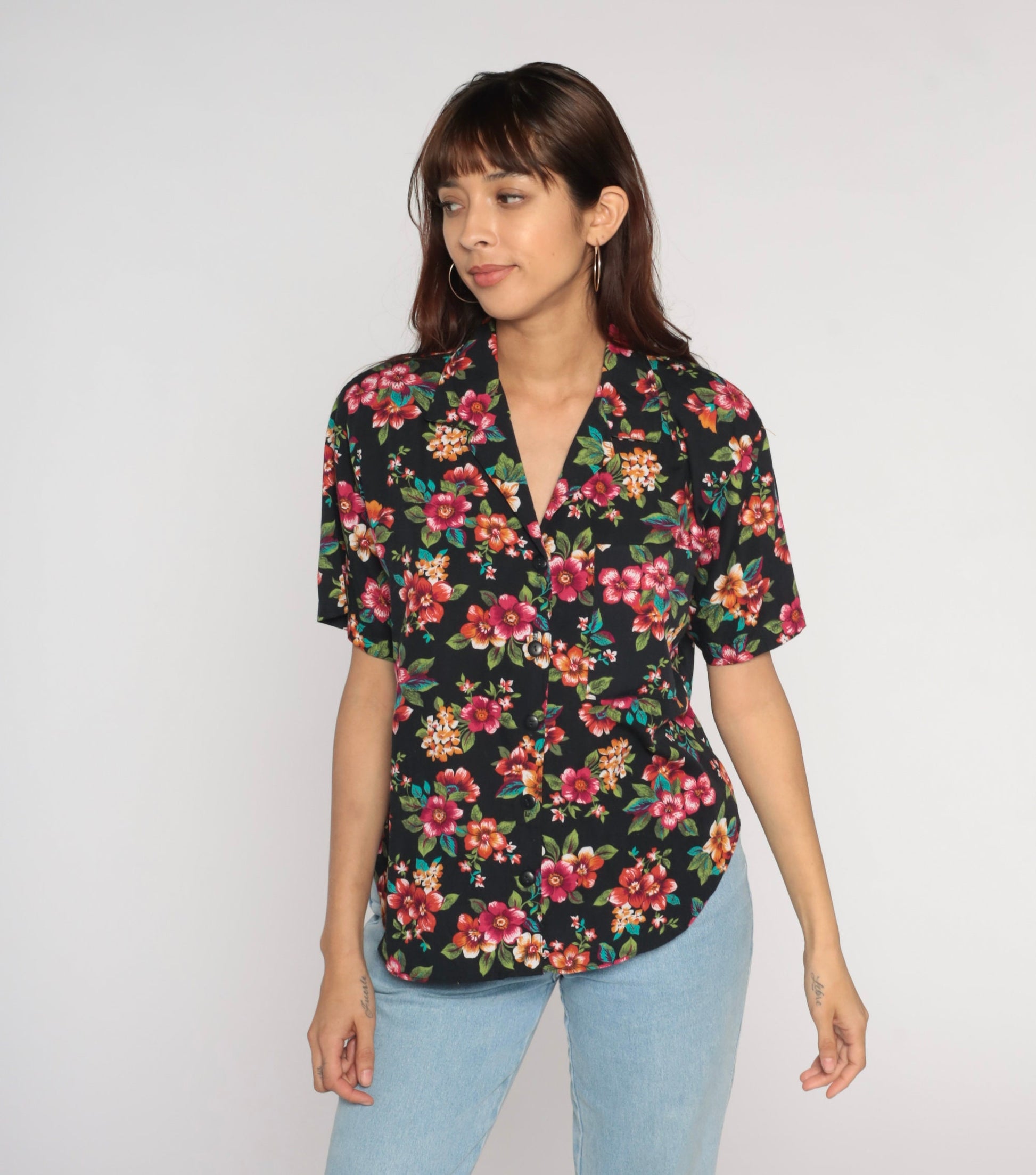 Y2K Black Floral Button-Up Blouse Short Sleeve Collared Shirt Medium M